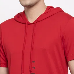 Friskers Men Red Printed Hood T-shirt image 5