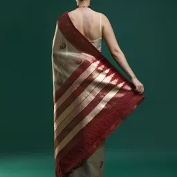 Mitera Ethnic Motifs Woven Design Banarasi Saree image 2