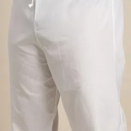 SOJANYA PLUS Men Plus Size Ethnic Motifs Embroidered Pure Cotton Kurta with Pyjamas image 5