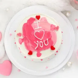 Tempting I Love You Cake image 4