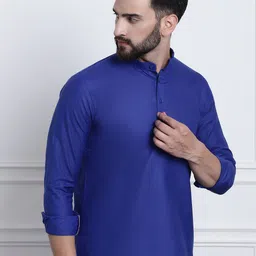 SOJANYA Men Solid Cotton Blend Kurta image 4