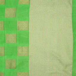 Mitera Green & Gold-Toned Art Silk Checked Kanjeevaram Saree image 2