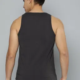 ether Men Solid T-shirt image 4