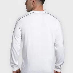 Red Tape Men White Solid Pullover Sweater image 3
