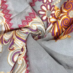 KLOTTHE Grey & Off-White Ethnic Motifs Mild Winter 500 GSM Double Bed Comforter image 3