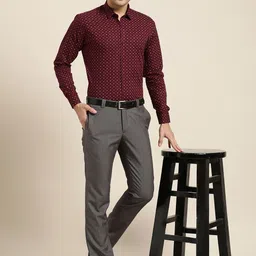 SOJANYA Men Maroon & White Regular Fit Printed Formal Shirt image 4