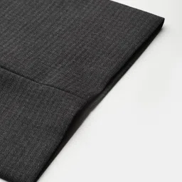 INVICTUS Men Self Checked Cropped Formal Trousers image 2