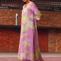Anni Designer Women Floral Printed Regular Kurta with Palazzos image 3