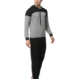 Vimal Jonney Grey & Black T-Shirt & Trackpants image 3