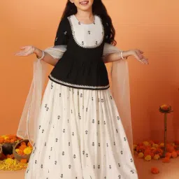Fashion Dream Kids White Embroidered Lehenga Choli With Dupatta Set-image-20