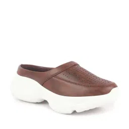 Fausto Women's Brown Mule Shoes image 2