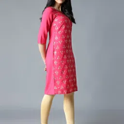 Aurelia Pink Floral Print Straight Kurta image 4