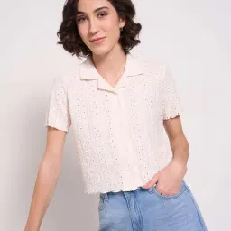 People by Pantaloons White Self Pattern Shirt image 4