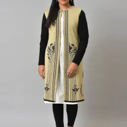 W Black & Beige Embroidered Shrug image 4