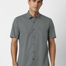 Peter England Casuals Men Slim Fit Micro Ditsy Printed Spread Collar Cotton Casual Shirt-picture-4