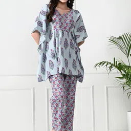 Laado - Pamper Yourself Printed Tunic With Trousers Co-Ords image 1