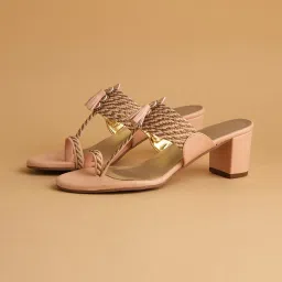 Eridani Women's Nyla Peach Kolhapuri Sandals image 3