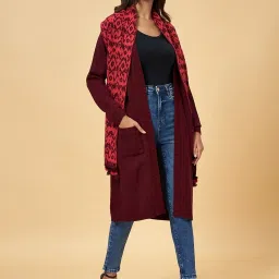 Rangmanch by Pantaloons Maroon Jacquard Pattern Shrug image 3