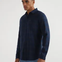 Lee Blue Slim Fit Checks Shirt image 3