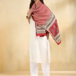 Fabindia Red Printed Stole image 2