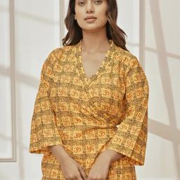 VASTRAMAY Yellow Cotton Printed Yoga Top-picture-12