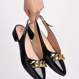 Shoetopia Metal Applique Detailed Buckle Closure Ballerinas - Black-picture-28