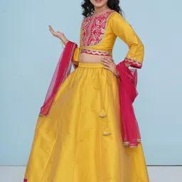 Bitiya by Bhama Girls Embroidered Ready to Wear Lehenga & Blouse With Dupatta image 5