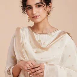 Folksong By W Off-White Woven Dupatta image 4