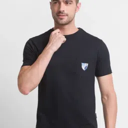 Giordano Black Slim Fit Crew T-Shirt-picture-22