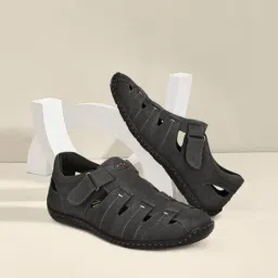 Hitz Men's Black Fisherman Sandals-picture-20