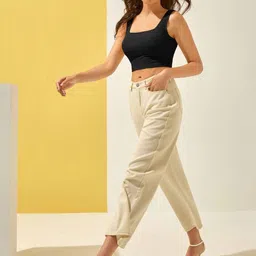 BAESD Solid Ribbed Square Neck Sleeveless Crop Tank Top image 5