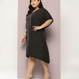 Qurvii+ Plus Size Flared Sleeves Crepe A-Line Dress image 3