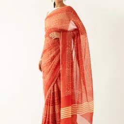 Taneira Dark Pink Printed Saree With Unstitched Blouse image 3