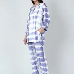 First Resort By Ramola Bachchan Blue And White Tie-Dye Lounge Set image 3