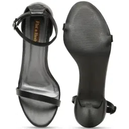 Flat n Heels Women's Black Ankle Strap Sandals image 4