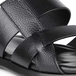 Atesber by Inc.5 Men's Black Toe Ring Sandals image 4