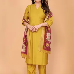 MINGORA Women Ethnic Motifs Regular Kurta & Trousers With Dupatta image 3