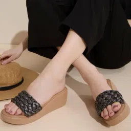 Inc.5 Women's Black Casual Wedges-picture-16