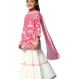 BIBA Girls Berry Pink & White Floral Print Kurta Set image 3