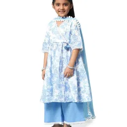BIBA Girls Blue & White Floral Print Kurta Set image 3