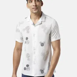 SF Jeans by Pantaloons White Cotton Slim Fit Printed Shirt-image-26