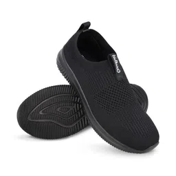 Walkaroo Men Walking Non-Marking Shoes image 3