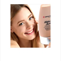 Pierre Cardin Paris Natural Look Foundation 616 Medium Beige - 30 ml image 2