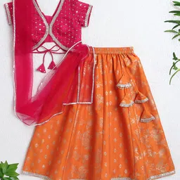 The Magic Wand Woven Half Sleeves Gota & Sequins Embellished Choli Lehenga With Dupatta Set - Fuchsia-picture-13