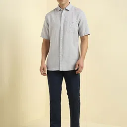 Allen Solly Men Slim Fit Opaque Casual Shirt image 2