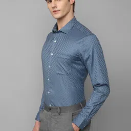 Louis Philippe Permapress Blue Cotton Slim Fit Printed Shirt image 3