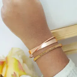 Joker & Witch Vistaa Cuffs Bracelet for Women Set of 2-picture-11