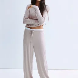 H&M Modal Pyjamas image 4