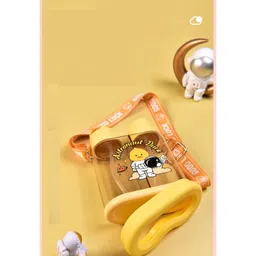 Sanjary Water Bottle - 640 ml (Colour May Vary) image 5