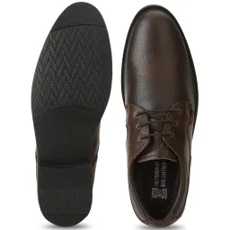Red Chief Men's Brown Derby Shoes image 3